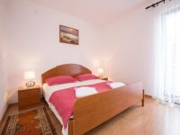 IVA, Apartmani 55m2 Apartmani Villa Diana, Punat (Otok Krk)